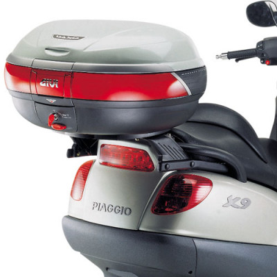 GIVI SR54 SPEC.RACK PIAGGIO X9 250'00